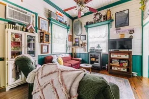 Whistle Stop Inn - Image 5