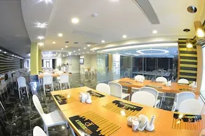ePEKER HOTEL - Image 4