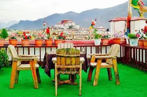 Tashi Choeta Boutique Hotel(Chisong) - Image 3