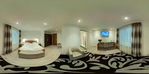 Hotel Central - Image 3