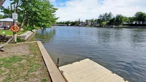 Wasaga Beach 1 - Walk to Main Beach - Riverfront - Sleeps 10 - 95 Mosley St - Image 5