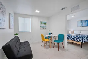 Little Havana Apartments by DDS - Image 3