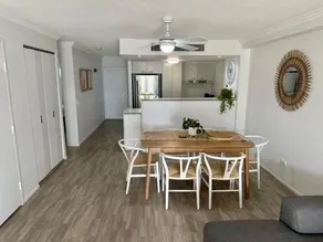 Bargara Oceanfront Luxury Grd Flr Apartment - Image 2