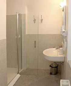 Gavalier Design Rooms - Image 5
