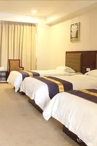 Platinum Holiday Hotel - Image 5