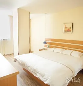 Home Inn - Image 2