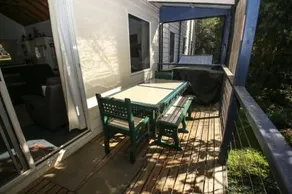 Camellia Lodge - Image 2