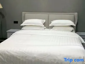 Yulong Express Hotel - Image 2