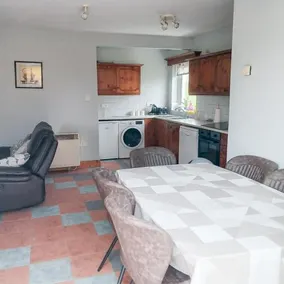 Seamount Holiday Village - Image 2