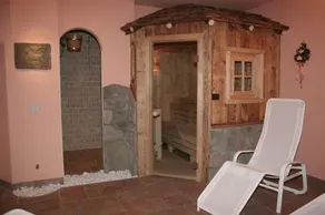 Hotel Pensione Dolomiti - Image 2