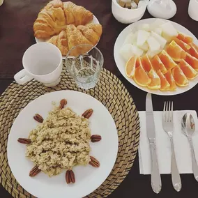 Little Paris Bed and Breakfast - Image 3