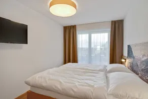 Inviting Flat in Hart With Fitness Room - Image 4