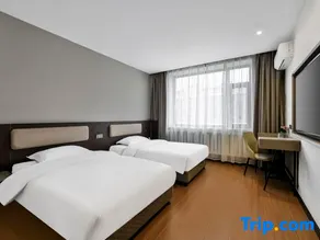 Lanbo Hotel - Image 4