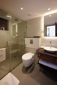 Sea Breeze Max Resort & Spa - Image 5