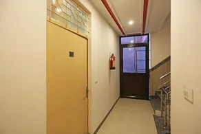 Hotel Diamond Blue - Image 4