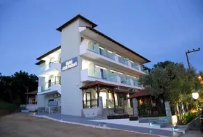 Akti Pefkari - Image 3