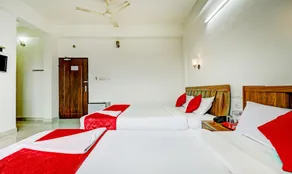The New White Residency - Image 2
