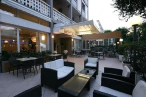 Hotel Metropol - Image 2