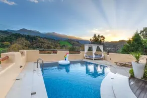 Verekinthos Villas - Pool, Hot Tub, BBQ, Kids Playground, Stunning Mountain Views - Image 2
