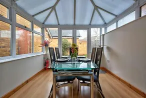 Free Parking Large House Contractor Leisure - Image 3