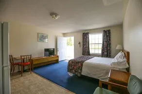 Airport Inn - Image 3
