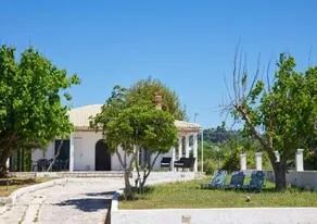 Villa Riviera - Image 2