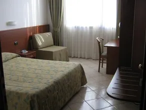 Hotel Sanremo - Image 5