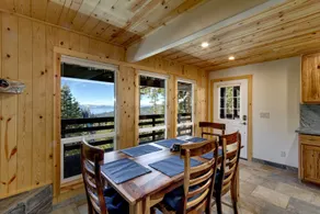 Tall Pine Chalet 3 Bedroom Home - Image 4