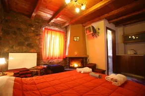 Eleni's Guesthouse - Image 4