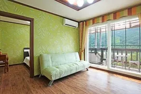 Hongchen Phil Harmonie Pension - Image 3