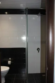 Crocus Hotel - Image 4