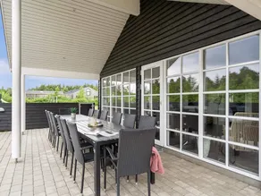 18 person holiday home in Nørre Nebel - Image 5