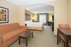 Holiday Inn Express Hotel & Suites Lexington - Image 2