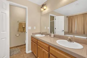 Country Living Retreat - Image 2