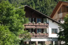 Hotel Falknerei Galina - Image 3