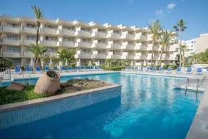Som Llevant Suites - Image 4