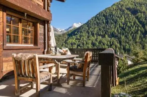 Chalet Lo VillÃ¢zo by Mrs Miggins - Image 2