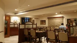 Hotel Apna Avenue - Image 3