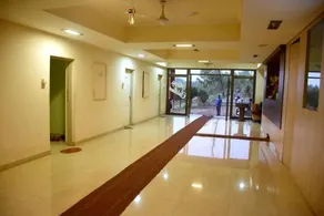 Whistling Palms Beach Resort - Image 5