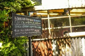 El Puesto Hostel - Image 2