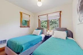 Port Townsend Perfection - Image 5