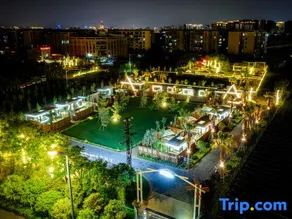 Lakeside Holiday Camp Homestay - Image 5