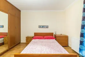Alex's Guest House - Image 4