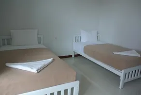 Koya Guesthouse - Image 4