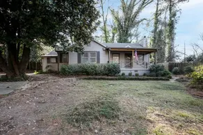 21st Ave Bham Bungalow - Image 4