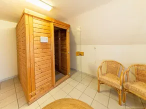 Spacious and Well Cared for House With a Panoramic - Image 5