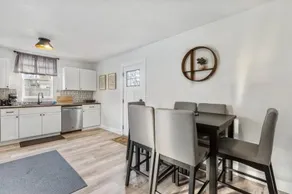 SUPERB 3 Bedroom Home with Game Room Close to Downtown Sleeps 6 - Image 3