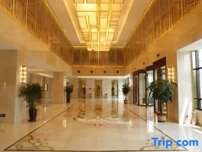 Arcadia Hotel - Image 3