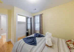 284 Newbuilt Entire House with Free Huge Parking Lot - Image 2