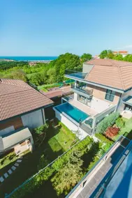 Royal Blue Luxury Villas - Image 5